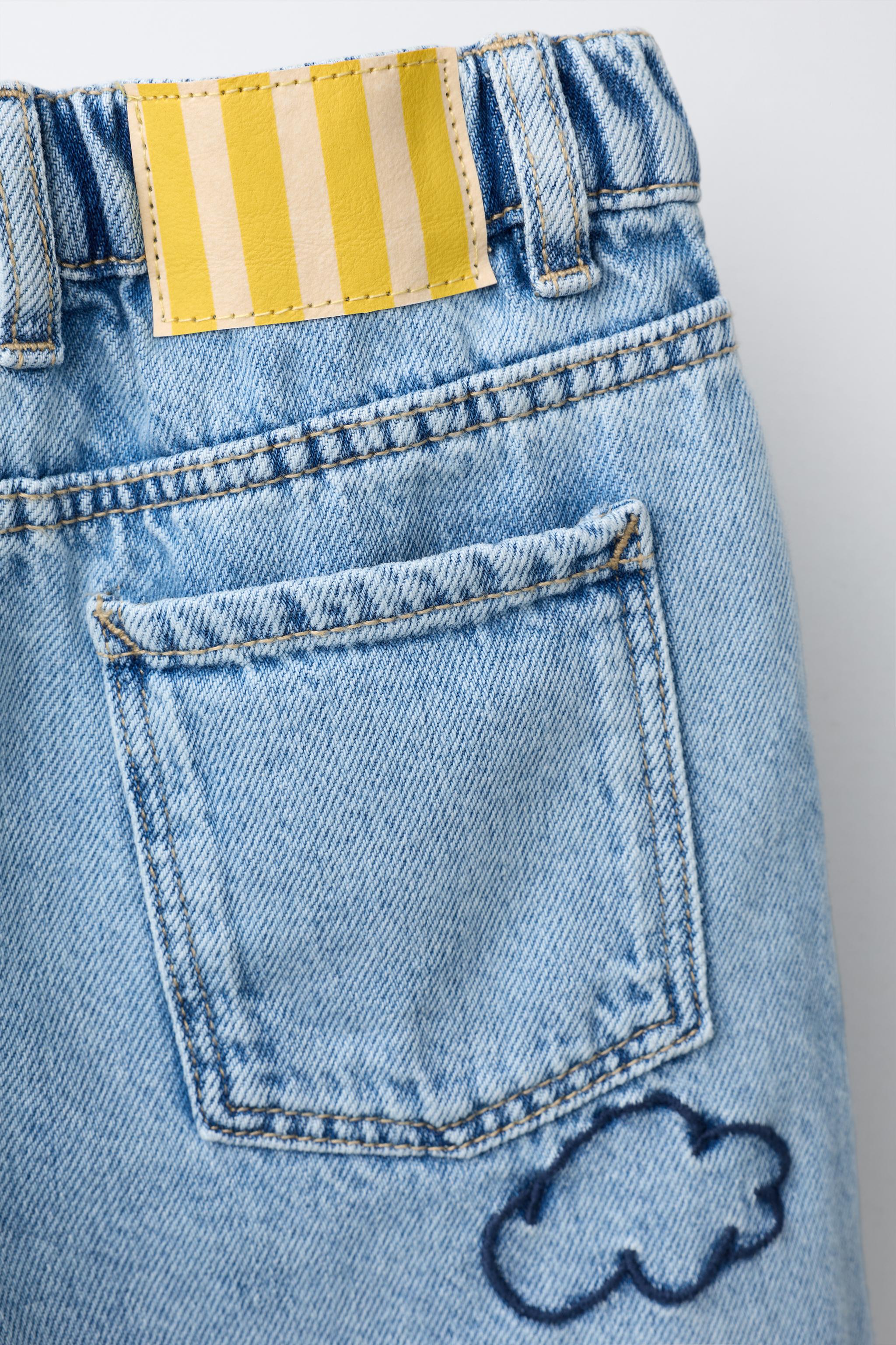 SHORT EN JEAN BRODÉ